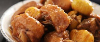 板栗燒雞最好吃的做法，簡單美味又下飯，看看你喜歡吃不？