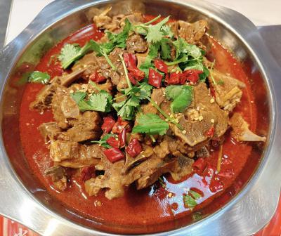 正宗羊蝎子火鍋技術培訓哪家好？探尋飄味緣餐飲培訓的卓越之道